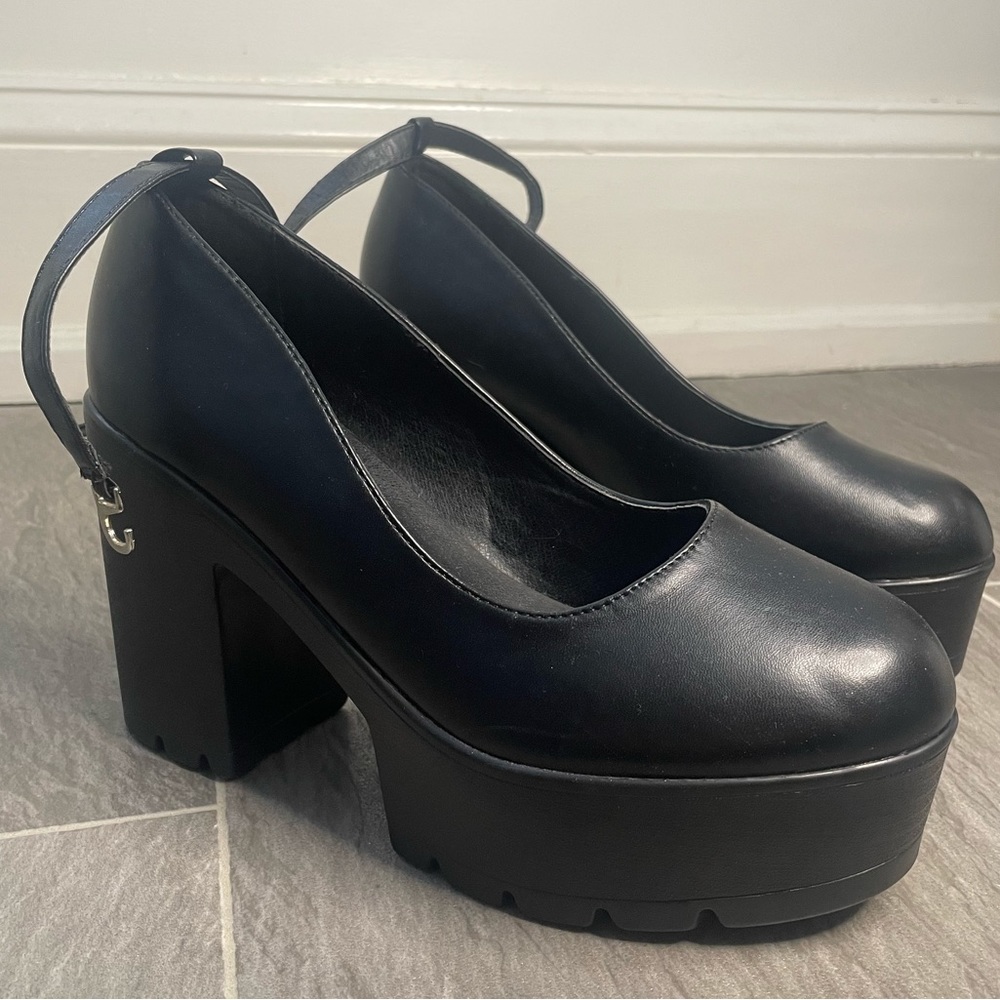 NEVER WORN SHE&IN Platforms